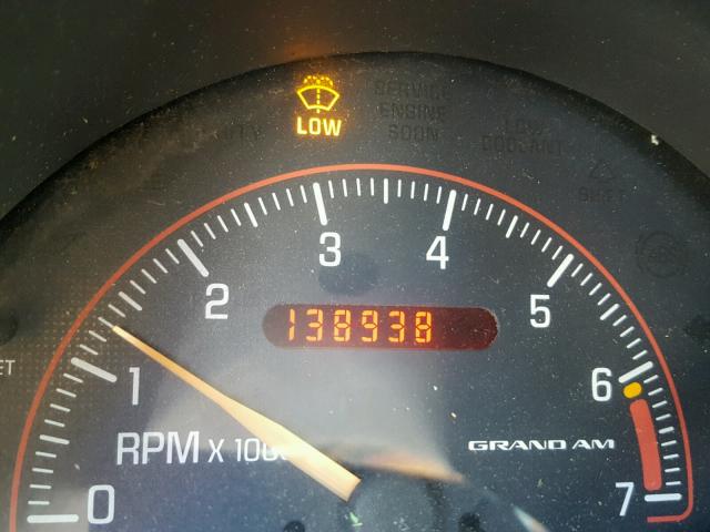 1G2NF52E44C251557 - 2004 PONTIAC GRAND AM S WHITE photo 8