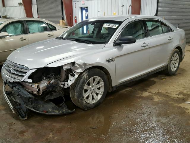 1FAHP2DW8BG127085 - 2011 FORD TAURUS SE GRAY photo 2