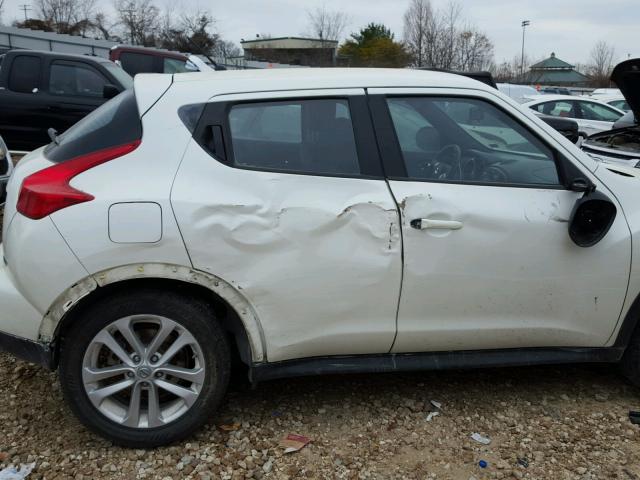 JN8AF5MR7DT225257 - 2013 NISSAN JUKE S WHITE photo 9