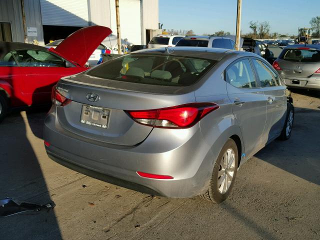 5NPDH4AE2FH583551 - 2015 HYUNDAI ELANTRA SE GRAY photo 4