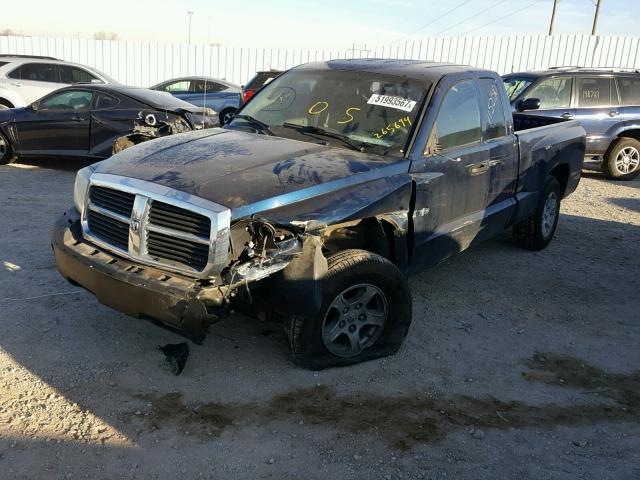 1D7HE42N35S265694 - 2005 DODGE DAKOTA SLT BLUE photo 2