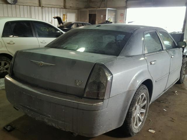 2C3LA63H06H357122 - 2006 CHRYSLER 300C GRAY photo 4