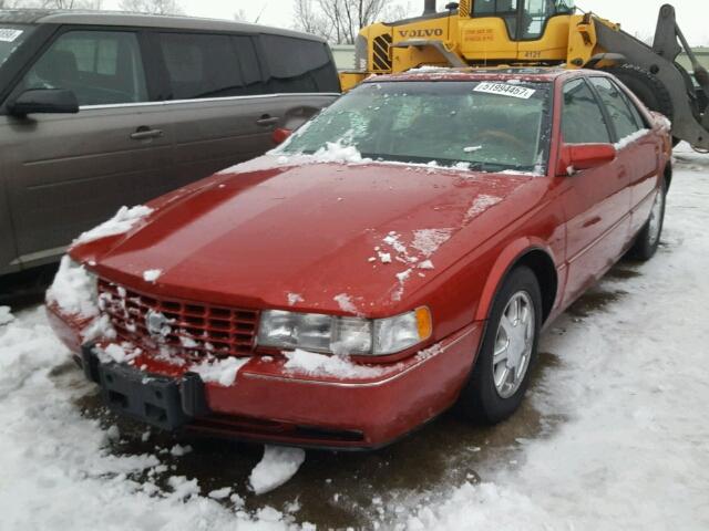 1G6KY5296VU816143 - 1997 CADILLAC SEVILLE ST RED photo 2