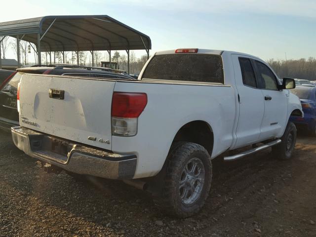 5TFUW5F10AX115252 - 2010 TOYOTA TUNDRA DOU WHITE photo 4