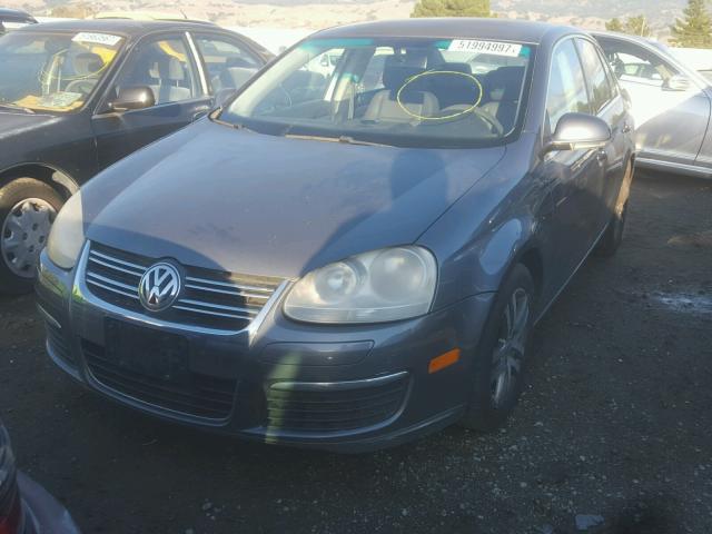 3VWRG71K56M763971 - 2006 VOLKSWAGEN JETTA 2.5 SILVER photo 2