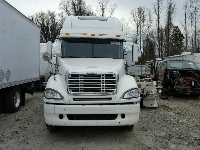 1FUJA6CG23LM06693 - 2003 FREIGHTLINER CONVENTION WHITE photo 10