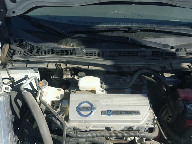 JN1AZ0CP5BT007680 - 2011 NISSAN LEAF SV WHITE photo 7