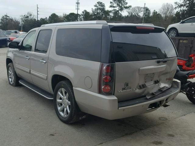 1GKFK668X7J301565 - 2007 GMC YUKON XL D GRAY photo 3