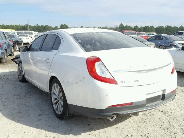 1LNHL9DK1GG602798 - 2016 LINCOLN MKS WHITE photo 3