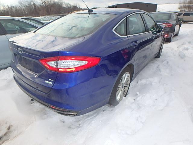 3FA6P0H98GR249140 - 2016 FORD FUSION SE BLUE photo 4