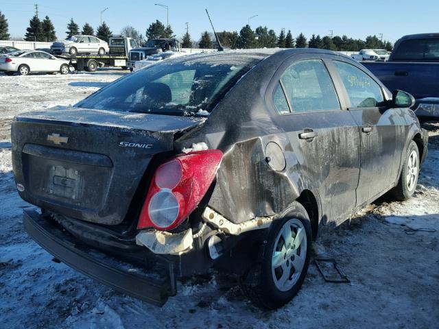 1G1JA5SH7D4191070 - 2013 CHEVROLET SONIC LS 黑色 照片 4
