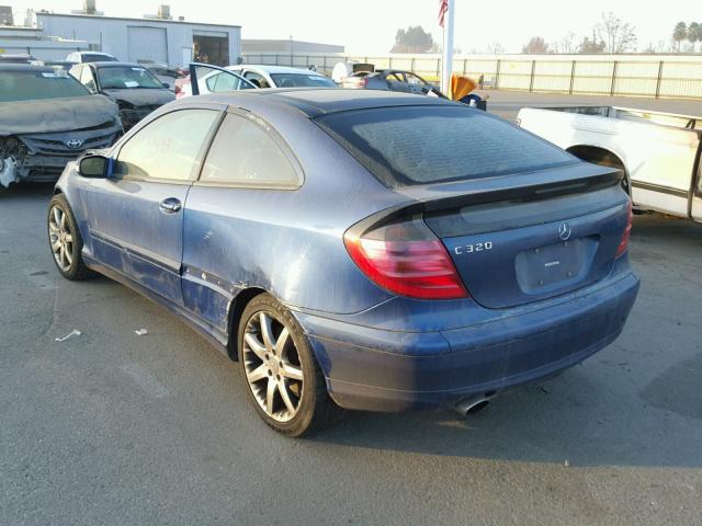 WDBRN64J13A511678 - 2003 MERCEDES-BENZ C 320 SPOR BLUE photo 3