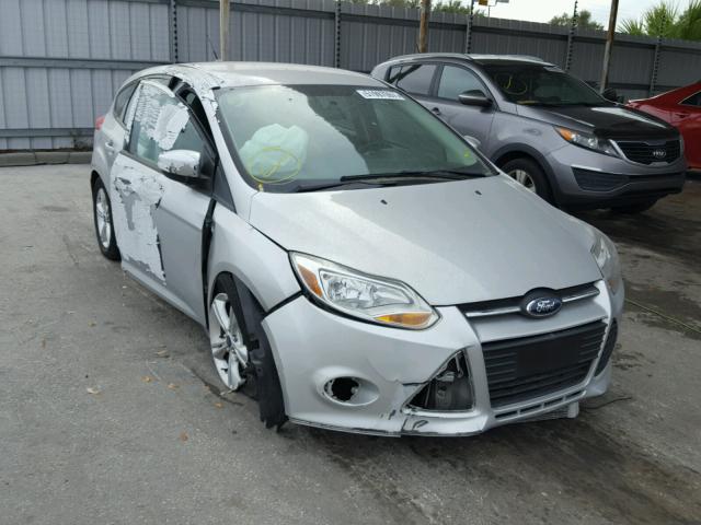 1FADP3K25EL319404 - 2014 FORD FOCUS SE SILVER photo 1