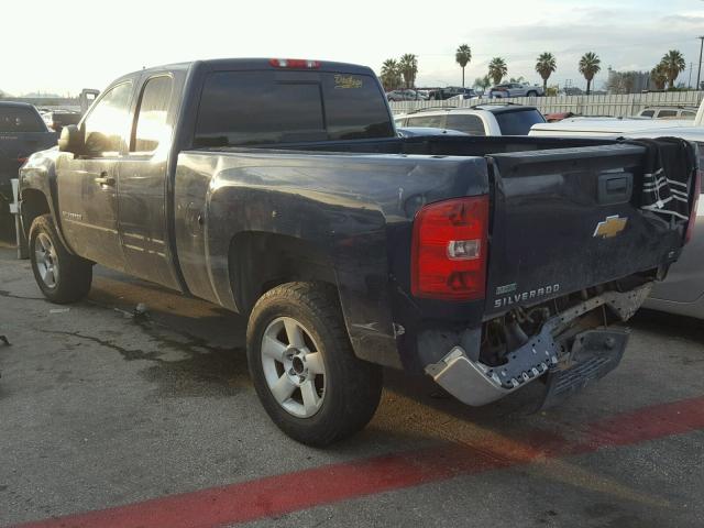 1GCRCSE04BZ121731 - 2011 CHEVROLET SILVERADO BLUE photo 3