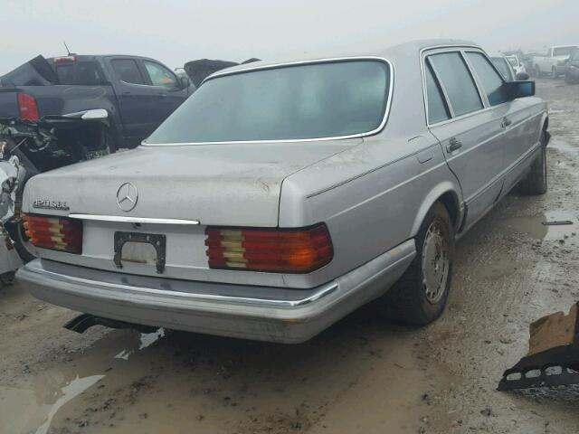 WDBCA35D7GA267999 - 1986 MERCEDES-BENZ 420 SEL GRAY photo 4