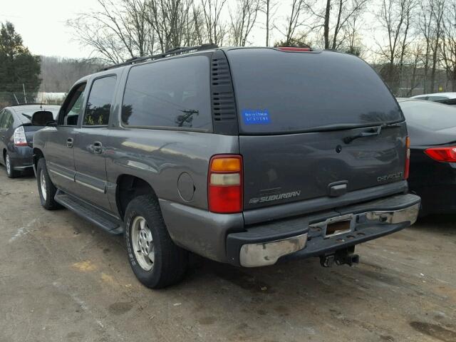 3GNFK16ZX2G320447 - 2002 CHEVROLET SUBURBAN K GRAY photo 3