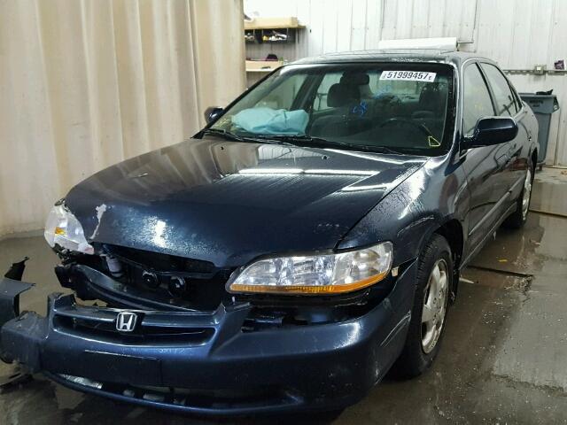 1HGCG5557YA139480 - 2000 HONDA ACCORD EX BLUE photo 2