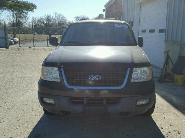 1FMPU16526LA94381 - 2006 FORD EXPEDITION BLACK photo 9