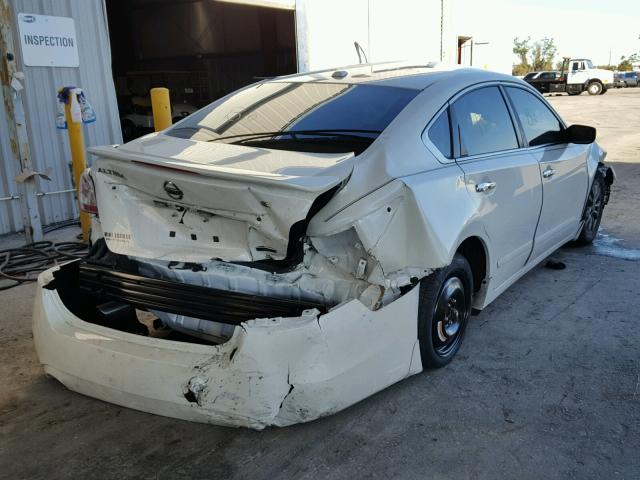 1N4AL3APXFC590312 - 2015 NISSAN ALTIMA 2.5 WHITE photo 4