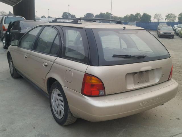 1G8ZK8271WZ214021 - 1998 SATURN SW2 GOLD photo 3