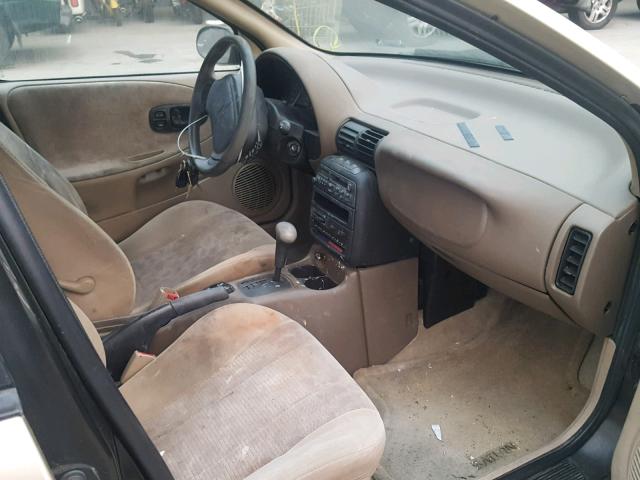 1G8ZK8271WZ214021 - 1998 SATURN SW2 GOLD photo 5