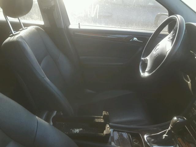 WDBRH84J04F437466 - 2004 MERCEDES-BENZ C 320 4MAT BLACK photo 5