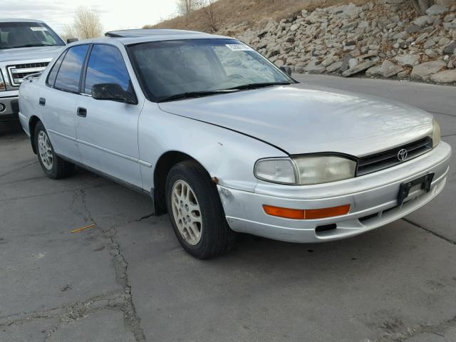 JT2VK14E4P0219347 - 1993 TOYOTA CAMRY SE SILVER photo 1