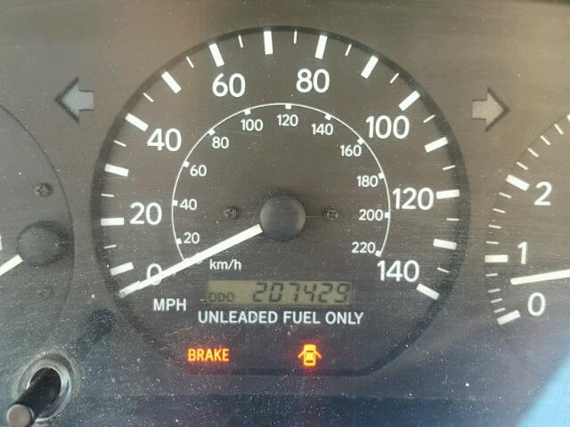 4T1BF22KXWU070846 - 1998 TOYOTA CAMRY CE MAROON photo 8