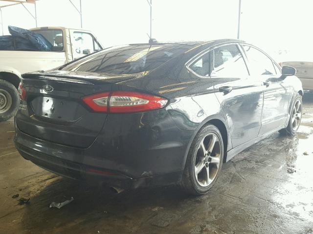 3FA6P0HR6DR153597 - 2013 FORD FUSION SE BLACK photo 4