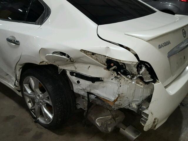 1N4AA5AP3CC824688 - 2012 NISSAN MAXIMA S WHITE photo 9