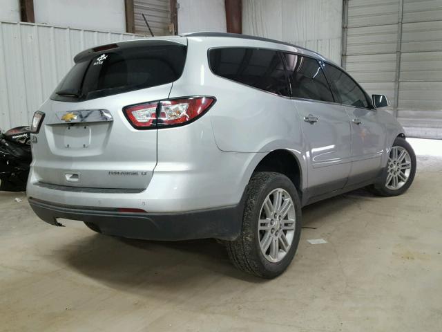 1GNKRGKD0FJ249660 - 2015 CHEVROLET TRAVERSE L SILVER photo 4