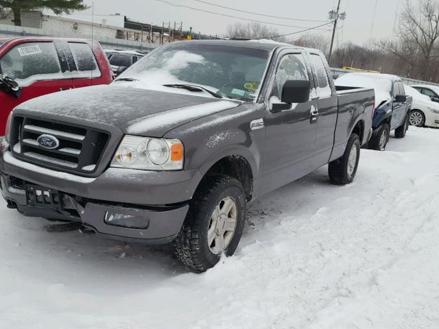 1FTRX14W55FA03214 - 2005 FORD F150 Gris foto 2