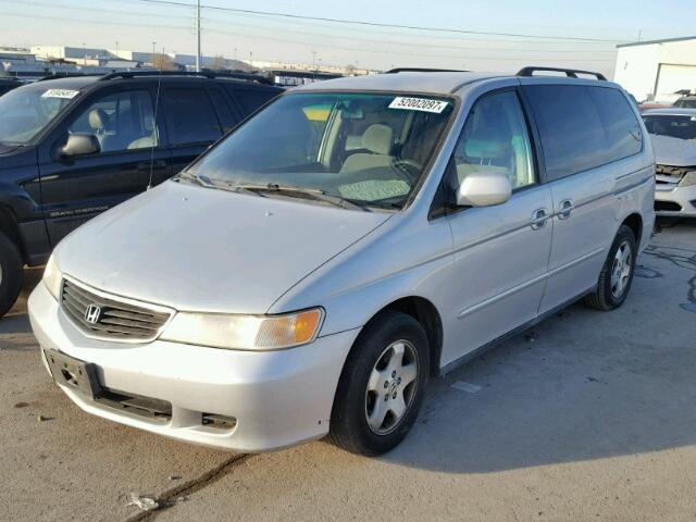 2HKRL18671H602945 - 2001 HONDA ODYSSEY EX SILVER photo 2