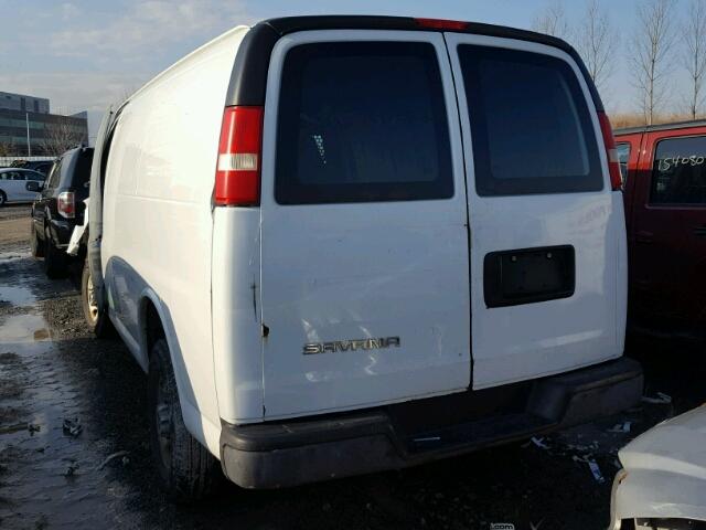 1GTGG25C281226166 - 2008 GMC SAVANA G25 WHITE photo 3