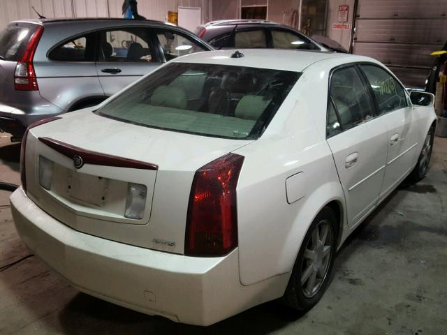 1G6DM577840169732 - 2004 CADILLAC CTS CREAM photo 4