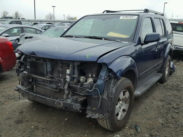 5N1AR18W46C605621 - 2006 NISSAN PATHFINDER BLUE photo 2