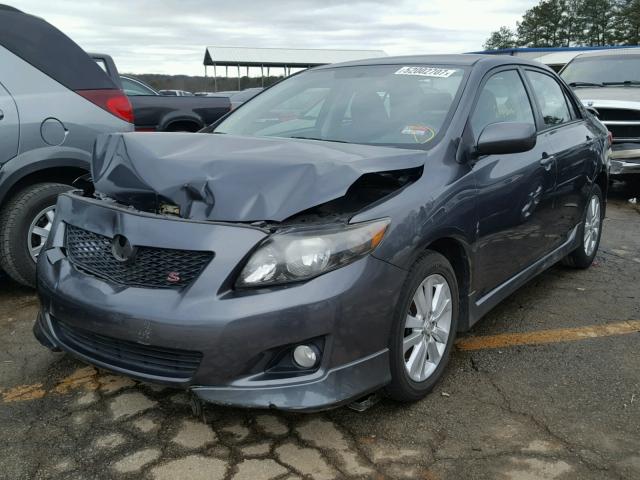 1NXBU4EE9AZ375450 - 2010 TOYOTA COROLLA BA GRAY photo 2