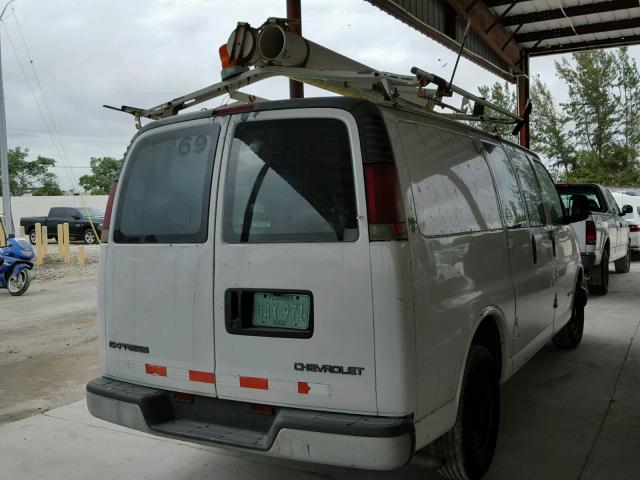 1GCFG25W5Y1167118 - 2000 CHEVROLET EXPRESS G2 WHITE photo 4