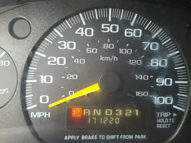 1GCFG25W5Y1167118 - 2000 CHEVROLET EXPRESS G2 WHITE photo 8