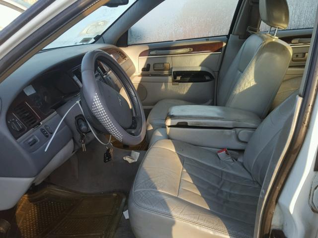 1LNHM81V96Y626507 - 2006 LINCOLN TOWN CAR S WHITE photo 5