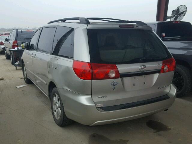 5TDKK4CC4AS322042 - 2010 TOYOTA SIENNA CE SILVER photo 3