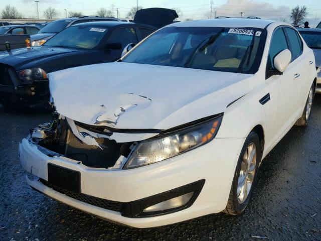 5XXGN4A70DG181771 - 2013 KIA OPTIMA EX WHITE photo 2