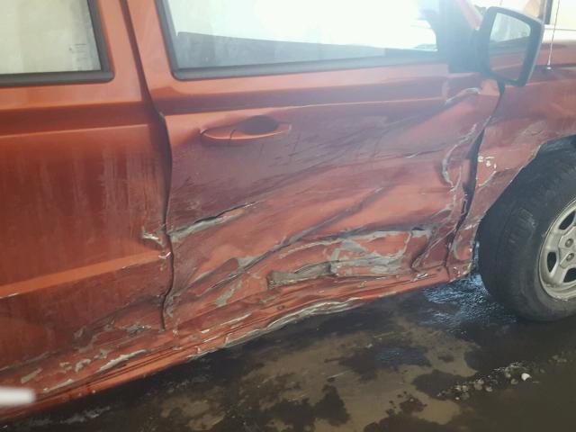 1J4NF2GB5AD548992 - 2010 JEEP PATRIOT SP ORANGE photo 9