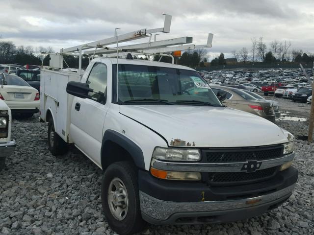 1GBHK24U91Z293579 - 2001 CHEVROLET SILVERADO WHITE photo 1