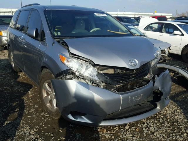 5TDKA3DC2DS016943 - 2013 TOYOTA SIENNA LE GRAY photo 1