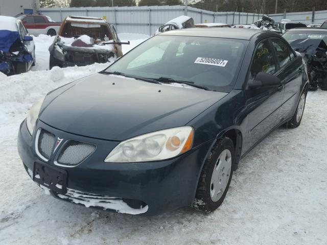 1G2ZF58B674262699 - 2007 PONTIAC G6 VALUE L GREEN photo 2