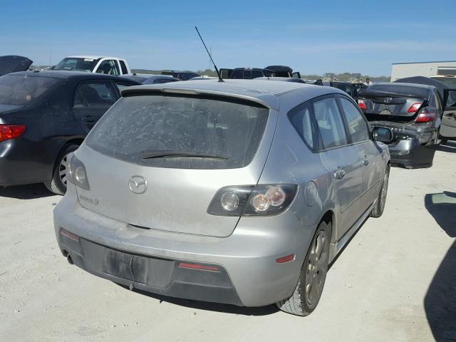 JM1BK343681807511 - 2008 MAZDA 3 HATCHBAC SILVER photo 4