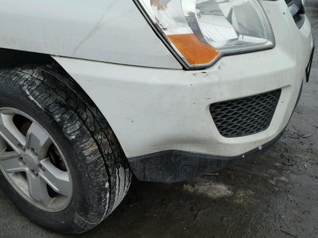 KNDJE723X97558237 - 2009 KIA SPORTAGE L WHITE photo 9