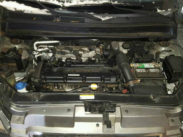 KNDJT2A23A7112937 - 2010 KIA SOUL + SILVER photo 7