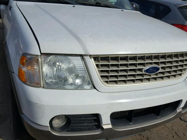 1FMZU74W74UA49595 - 2004 FORD EXPLORER E WHITE photo 9